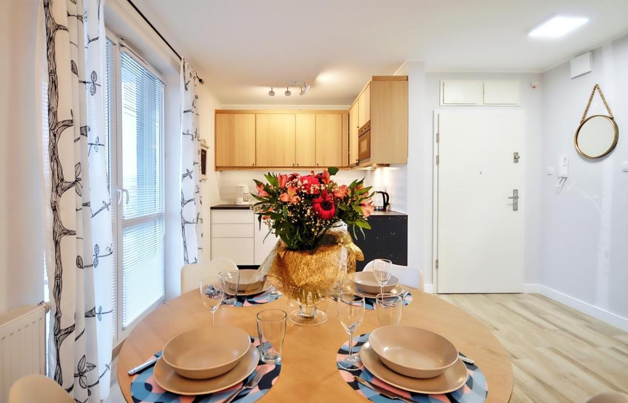 Apartament W Centrum Kolobrzegu Z Widokiem Na Rzeke Wyspa Solna Apartment