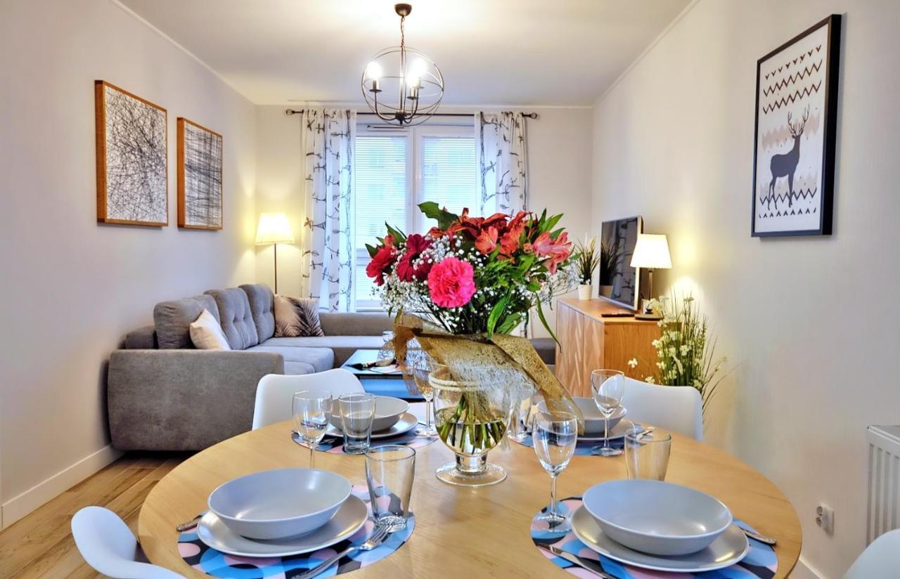 Apartment Apartament W Centrum Kolobrzegu Z Widokiem Na Rzeke Wyspa Solna